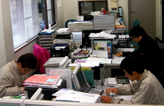 店頭卸事業(川崎営業所・大阪支店)